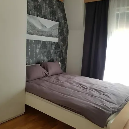 Apartment Divcigora Divcibare